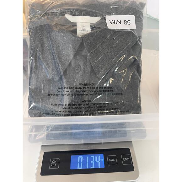 H&M Loose Fit Twill Shirt Button Down Gray Workwear Size Womens Large - Picture 7 of 7